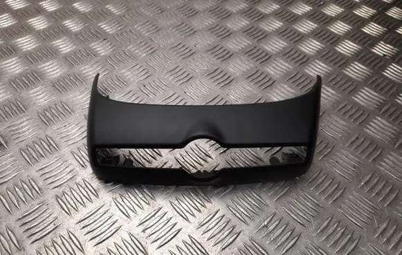 Volvo XC40 Radio/GPS head unit trim 31442606