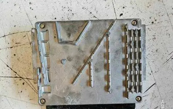 Volvo S70 V70 V70 XC Engine control unit/module 09496667A 0281001776 SA401B