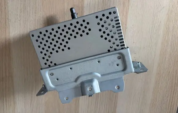 Ford Fiesta Radio/CD/DVD/GPS head unit H1BT18C815VN