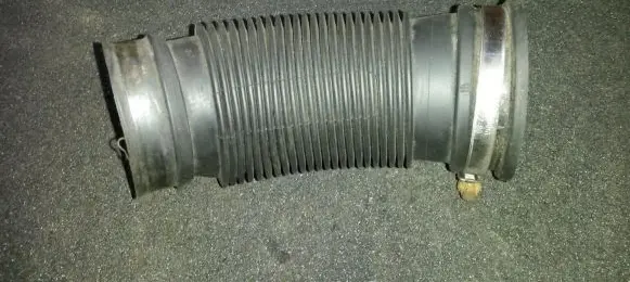 Opel Vectra C Air intake hose/pipe Nenustatyta