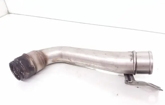 Intercooler hose/pipe