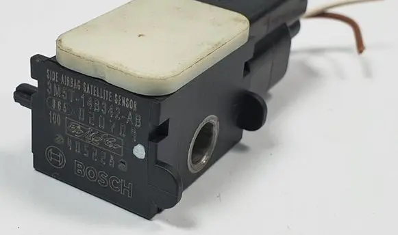Ford Focus Airbag deployment crash/impact sensor 3M5T-14B342-AB