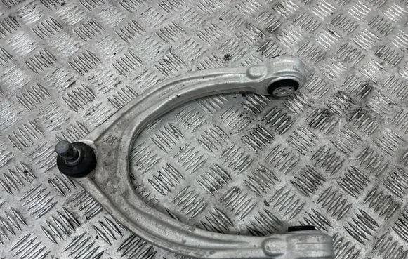 Alfa Romeo Stelvio Front upper control arm/wishbone K206604