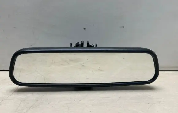 Rear view mirror (interior)