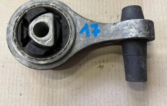 Fiat 500 Engine mount vacuum valve 