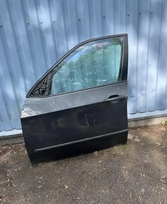 BMW X5 E70 Front door 924207401 61139187998