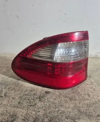 Mercedes-Benz E W211 Rear/tail lights RS102 1338