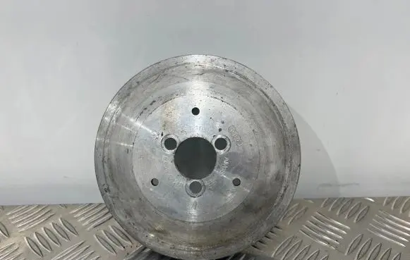 Audi A6 C7 Water pump pulley 06E121031D