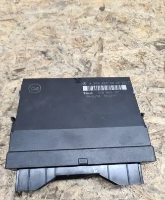 Mercedes-Benz CLK A209 C209 Comfort/convenience module A2098200326 376800GZ