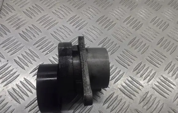 Volvo V40 Cross country Alternator belt tensioner pulley 
