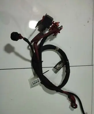 Chrysler PT Cruiser Positive cable (battery) P047S0