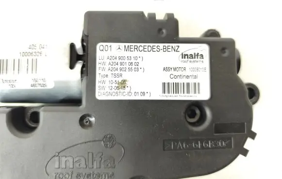 Mercedes-Benz GLK (X204) Sunroof motor/actuator A2049005310 A2049010602