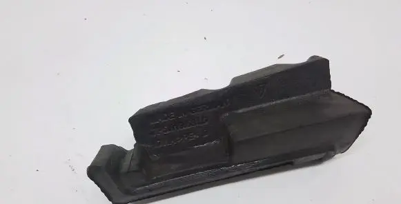 Porsche Cayenne (92A) Fender foam support/seal 7P5819531D