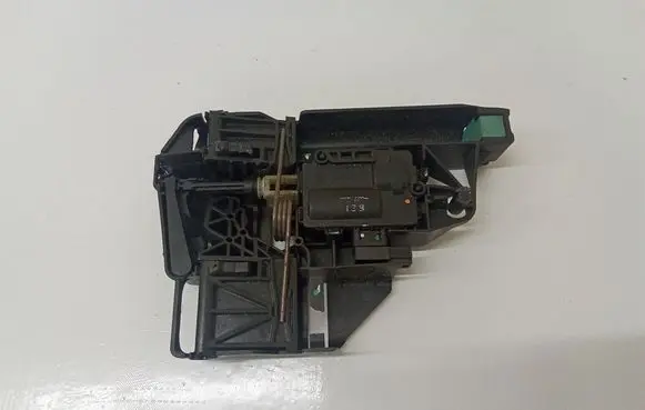 Mercedes-Benz E W212 Seat adjustment motor A2129700026