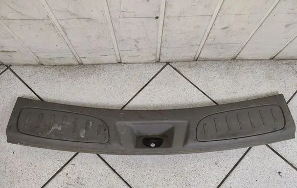 Dodge Durango III Trunk/boot sill cover protection 1NE03BD3AC