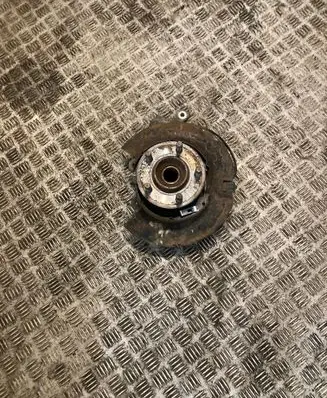 Chrysler 300 - 300C Rear wheel hub 4779218AB