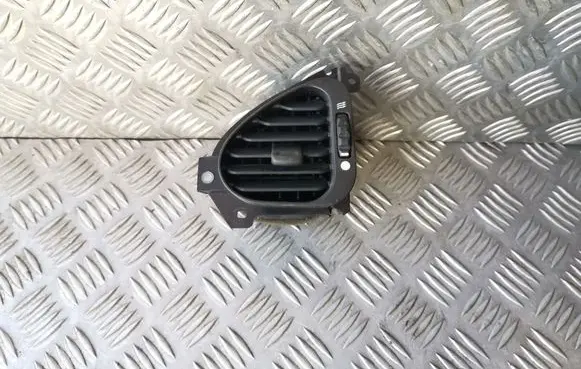 Jaguar XK8 - XKR Dashboard side air vent grill/cover trim GJA6721AE