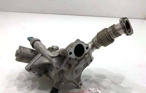 Audi A8 S8 D4 4H EGR valve 057131501G