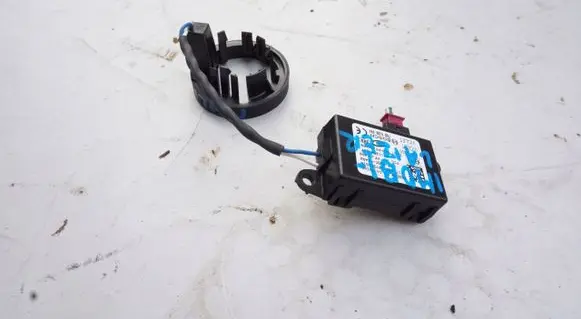 Opel Insignia A Fuse box set 13504287