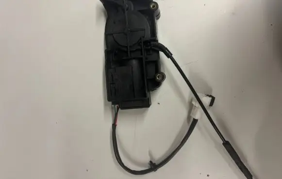 Mercedes-Benz GLS X166 Seat adjustment motor l0288255 3806908