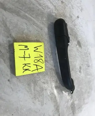 Volkswagen Polo IV 9N3 Front door exterior handle 