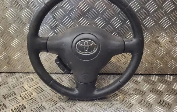 Toyota Yaris Verso Steering wheel