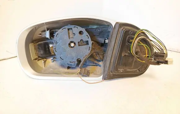 Mercedes-Benz E W211 Manual wing mirror 41313341