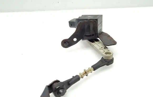 Land Rover Range Rover Sport L320 Air suspension front height level sensor rqh500570