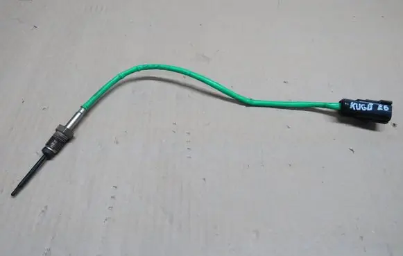 Ford Kuga II Exhaust gas temperature sensor 9V2112B591BA
