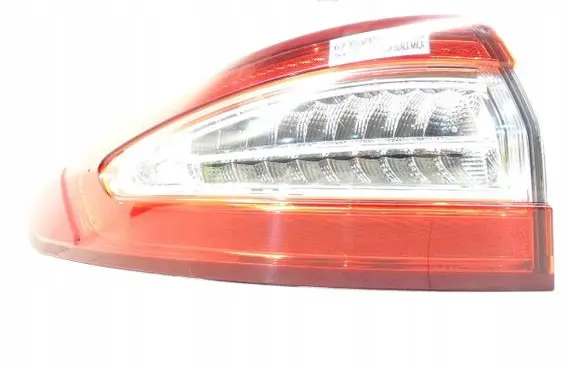 Ford Mondeo MK V Rear/tail lights 21030106