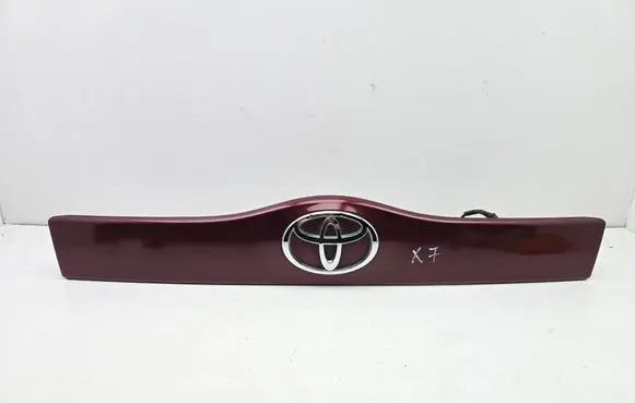 Toyota Prius (XW20) Tailgate trim 7680147030