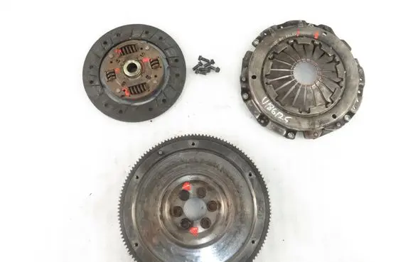 Seat Toledo II (1M) Flywheel 068105271F 750048B