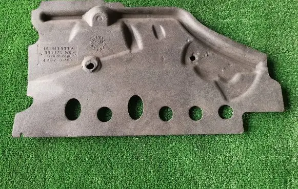 Volkswagen Golf V Other dashboard part 1K1819593A