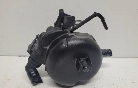 BMW 5 E60 E61 Oil breather separator 7531423