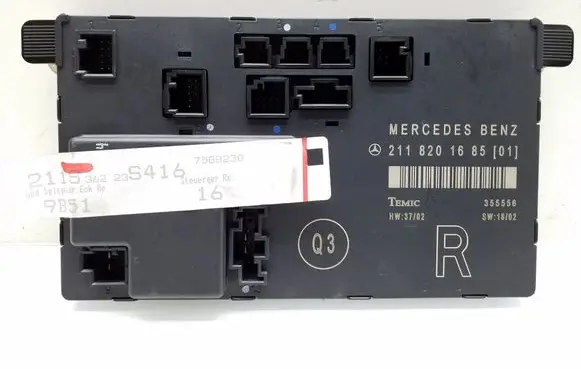 Mercedes-Benz E W211 Door control unit/module 2118201685