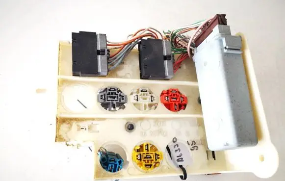 Peugeot 106 Other control units/modules 9620205380
