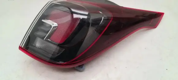 Opel Crossland X Rear/tail lights 6006019700000 510512838 39137520