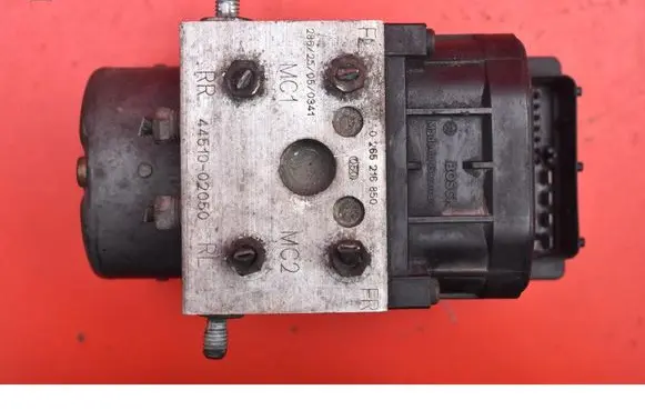 Toyota Corolla E120 E130 ABS Pump 44510-02050