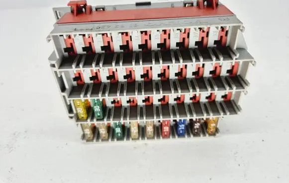 Volvo V70 Fuse box set 9162439