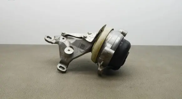 Audi Q7 4M Engine mount bracket 4N0399113 4M0399201G