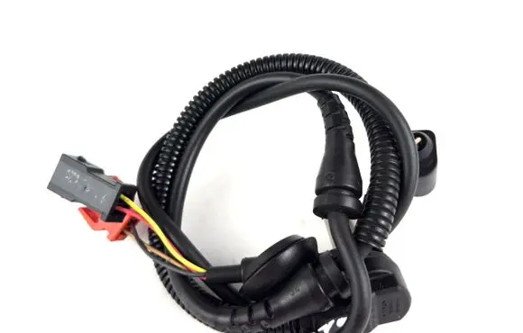 Audi A4 S4 B5 8D ABS brake wheel speed sensor 8d0927803d