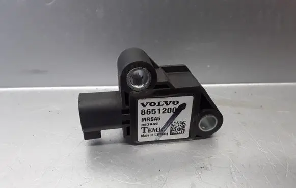 Volvo V50 Airbag deployment crash/impact sensor 8651200