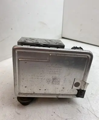 Volkswagen PASSAT B8 ABS Pump 3Q0907379H