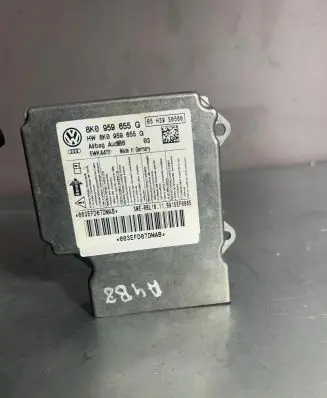Audi A4 S4 B5 8D Airbag control unit/module 8K0959655G 5WK44111