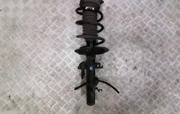 Nissan X-Trail T32 Front coil spring