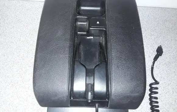 BMW 5 E39 Armrest 8213862