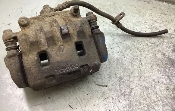 Subaru Forester SH Front brake caliper