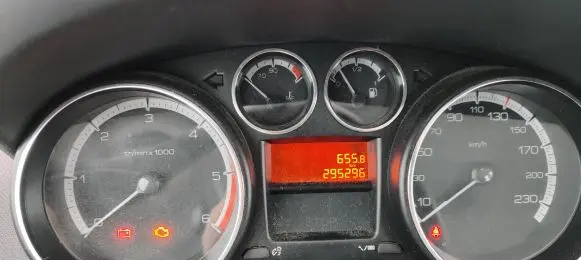 Peugeot 308 Speedometer (instrument cluster) 9665107480 TNA7AUR71 503001550311