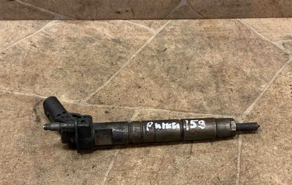 Fuel injector