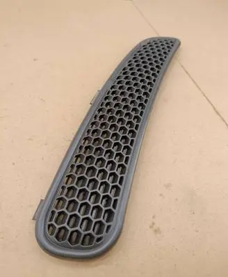Mini One - Cooper Coupe R56 Wiper trim 7122506